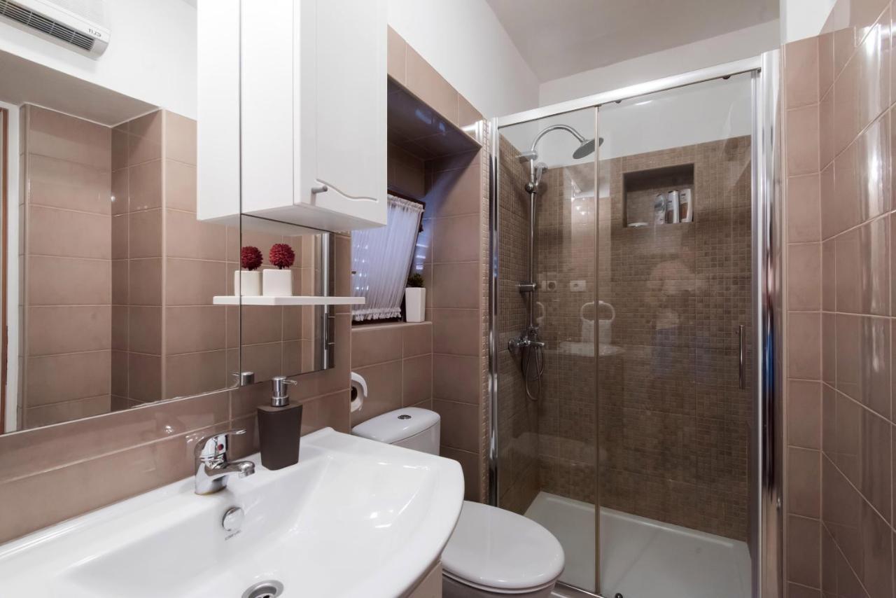 Apartment Luka Arbanasi Zara Esterno foto